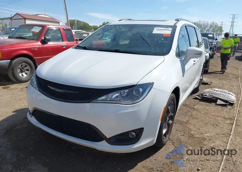 2018 Chrysler Pacifica Limited from USA, damaged, VIN 2C4RC1GG4JR263543